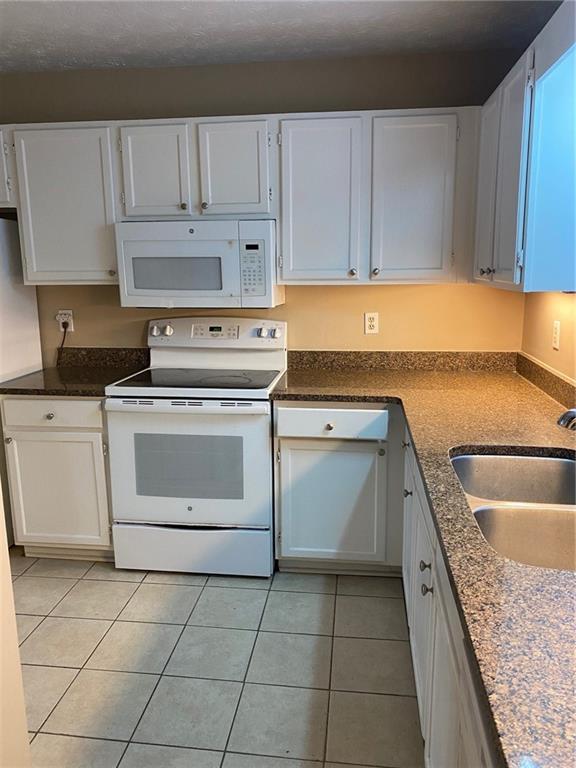 Foto del edificio - 2840 Webb Bridge Rd