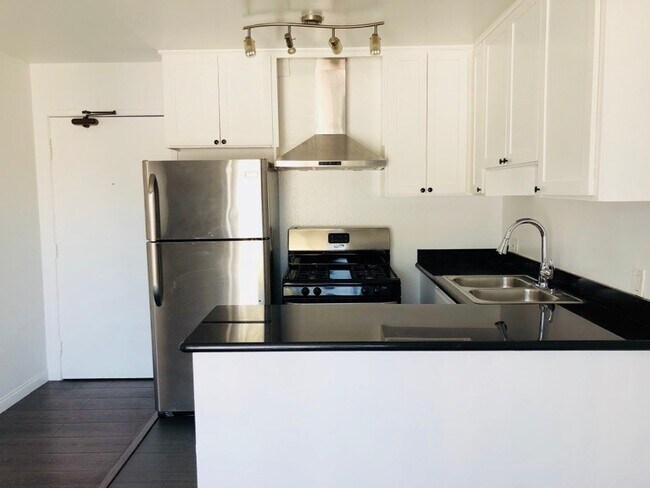 Interior Photo - Playa Palms Apartments LLC