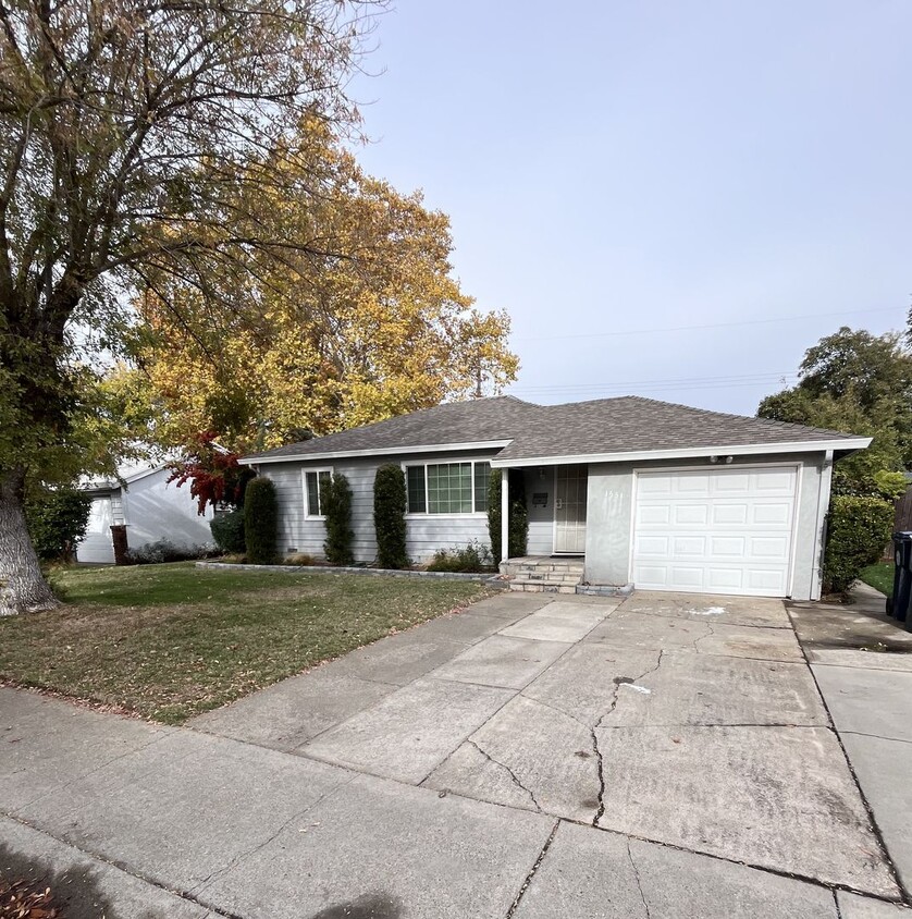 Foto principal - QUAINT HOME IN SACRAMENTO NEAR SOUTH LAND ...