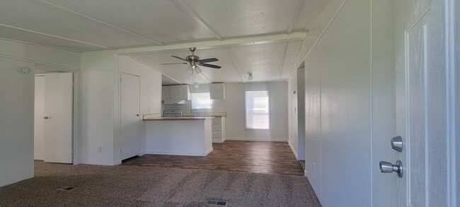Foto del edificio - Ready to Move in