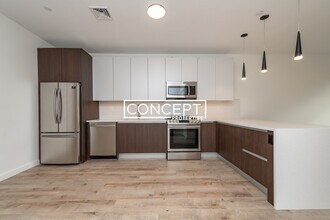 Building Photo - 1 Sewall St