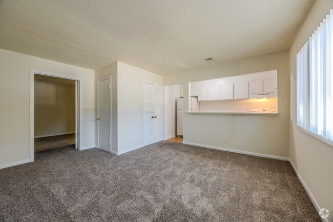 Interior Photo - Clarkston Oaks Apartments