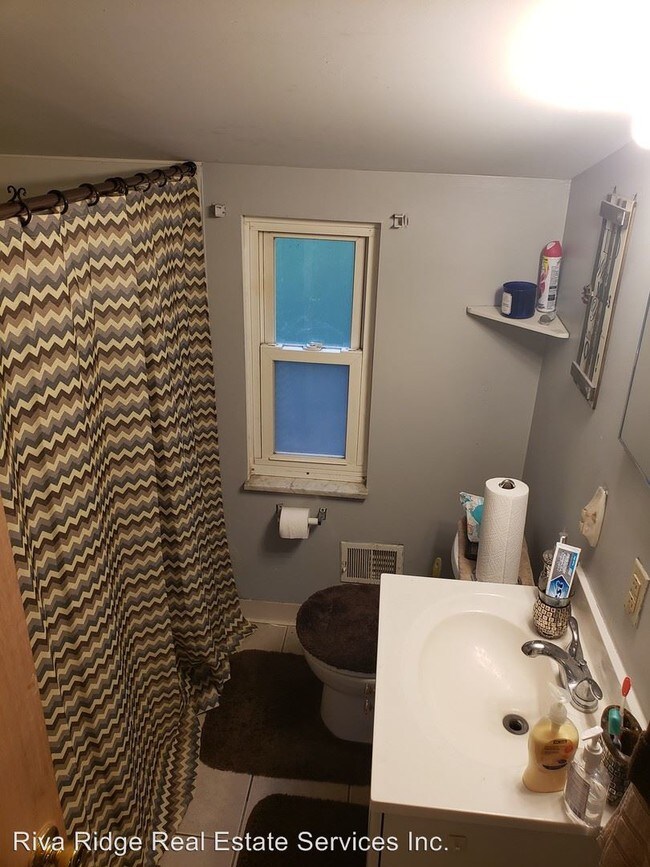 Foto del edificio - 449-451 Idlewood Rd