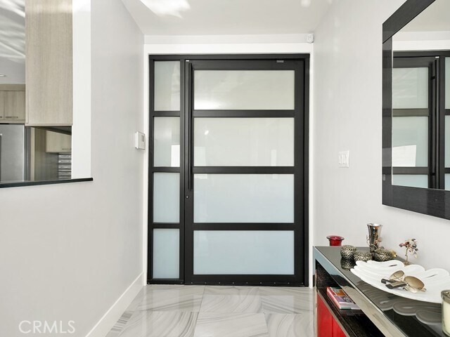 Foto del edificio - 1380 Skyline Dr