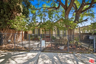 Building Photo - 1246 N Genesee Ave