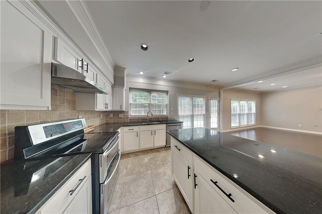 Building Photo - 5404 Oxford Chase Way