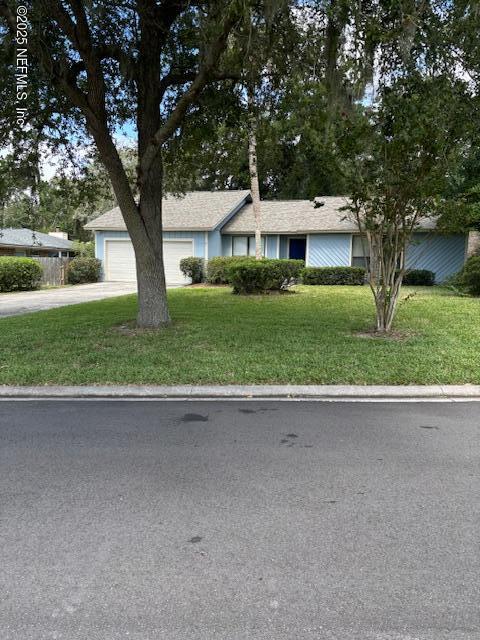 Primary Photo - 13 Oaks Dr