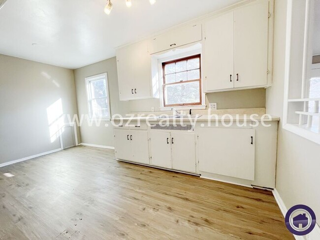 Foto del edificio - 811 Annabelle Dr