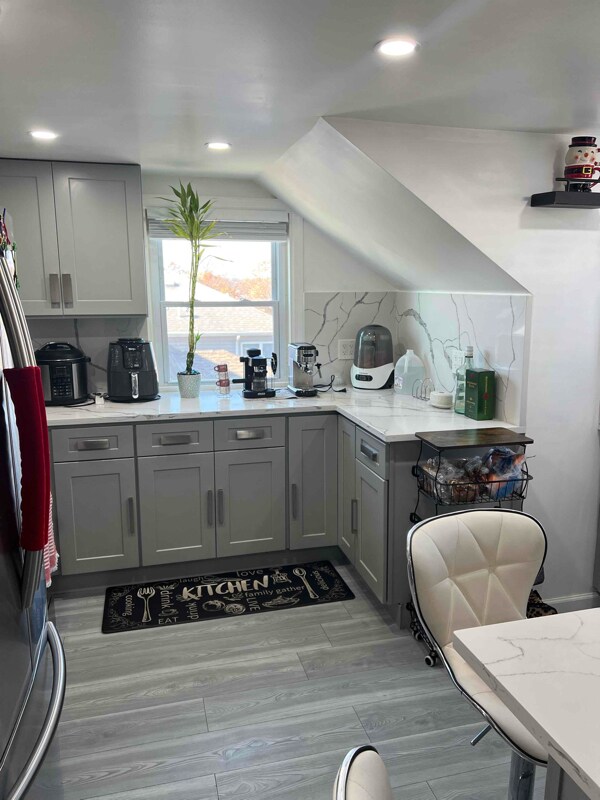 Foto del edificio - 28 Linden Ave