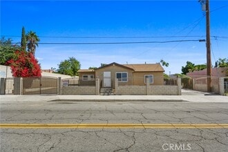 Building Photo - 8457 Hemlock Ave