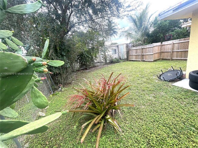 Foto del edificio - 5930 NW 20th St