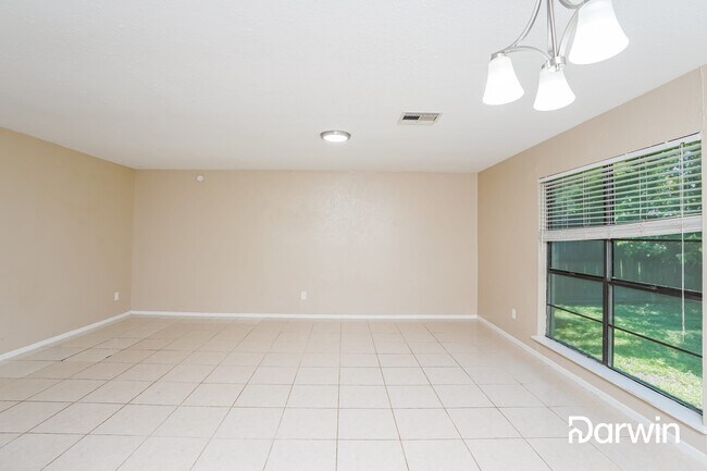Foto del edificio - 17611 Autumn Trails Ln