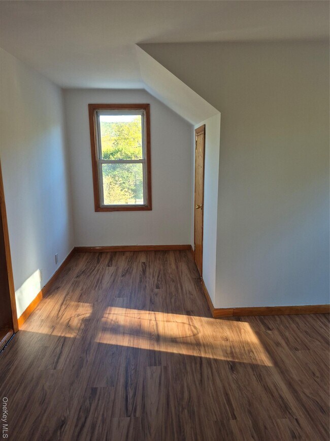 Building Photo - 1665 State Route 209