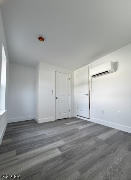 Foto del edificio - 1790 W 4th St