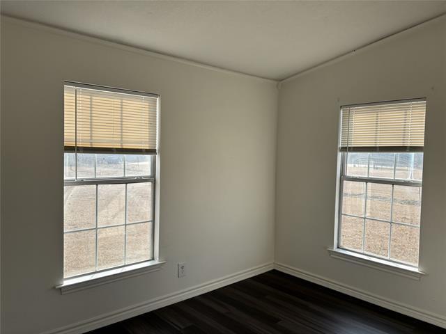 Building Photo - 610 SE Front St