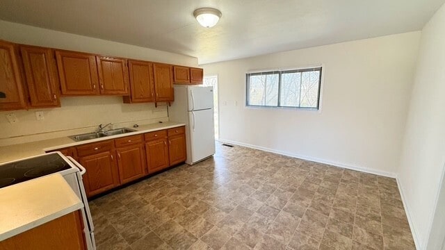 Foto del edificio - 3665 Ashway Dr