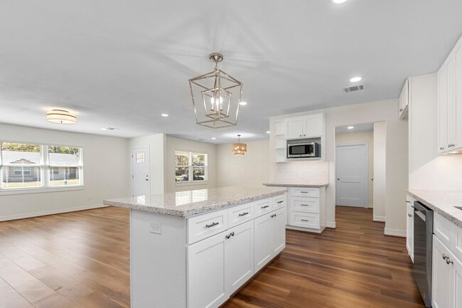 Foto del edificio - 10218 Moorberry Ln