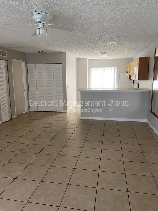 Foto del edificio - 3651 N Goldenrod Rd