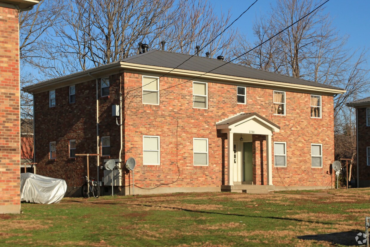 32043208 Orchard Manor Cir, Louisville, KY 40220 Apartments