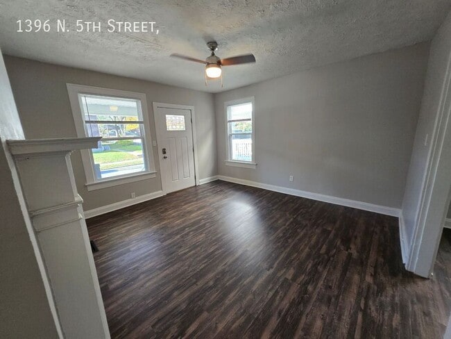 Building Photo - 1396 N 5th St