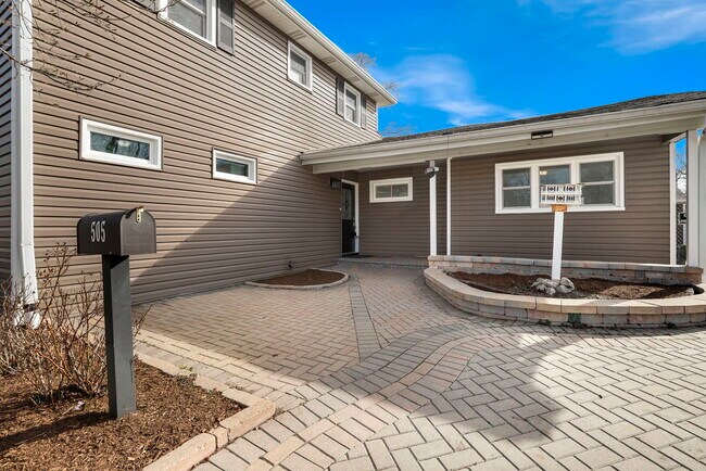 Foto del edificio - 505 Olive St