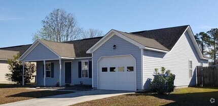 Building Photo - 141 Belvedere Dr