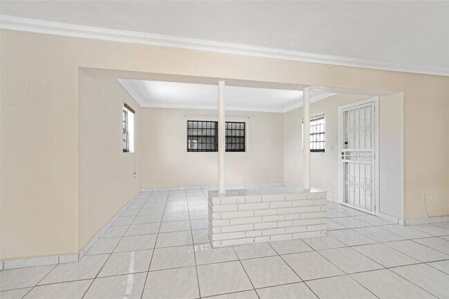 Foto del edificio - 4260 NW 173rd Dr