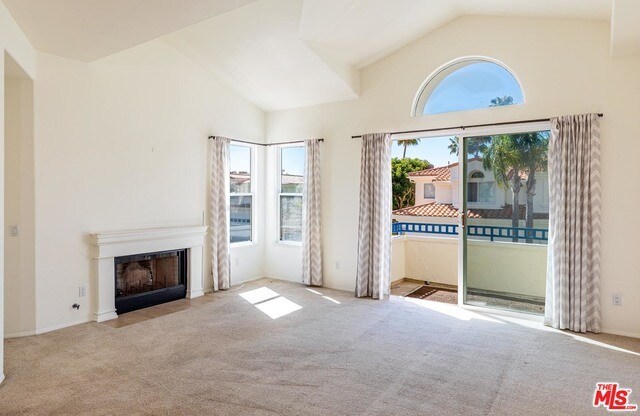 Building Photo - 6473 Zuma View Pl