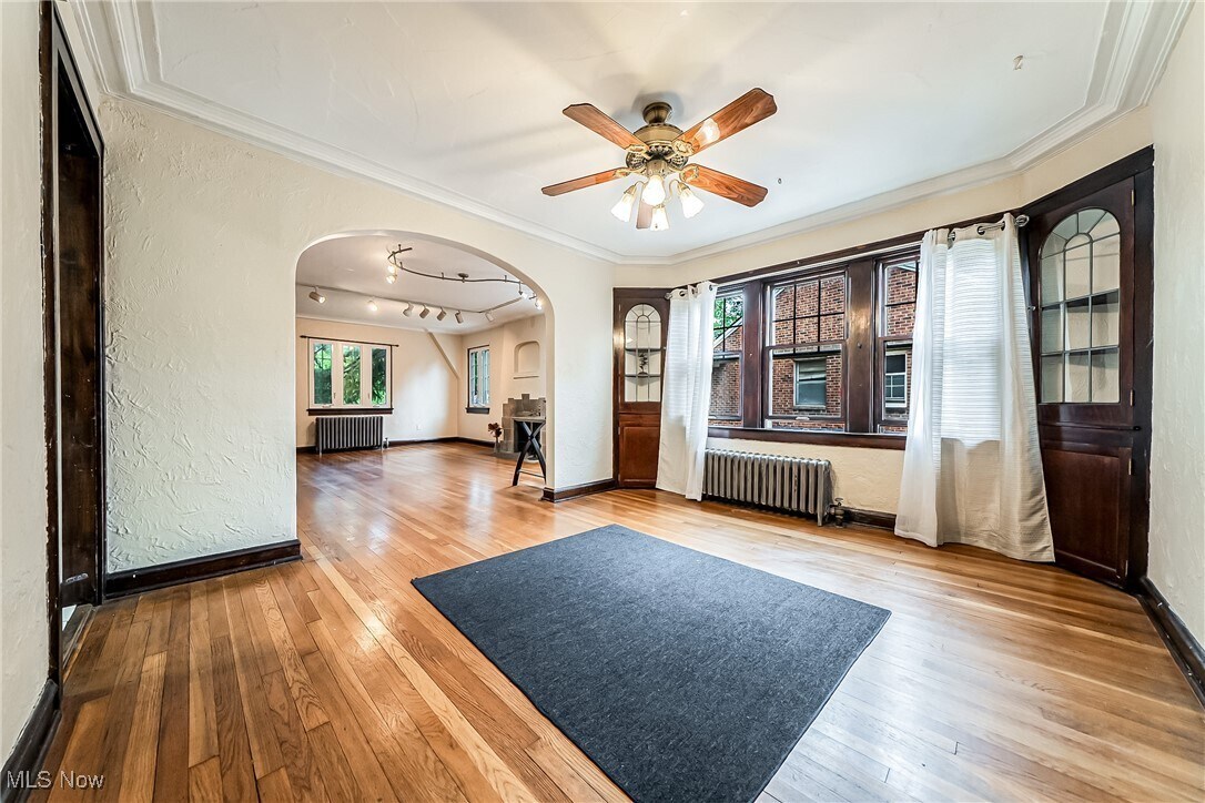 Johnny&#39;s - s 18313 Newell Rd, Shaker Heights, OH 44122 - Room for Rent in