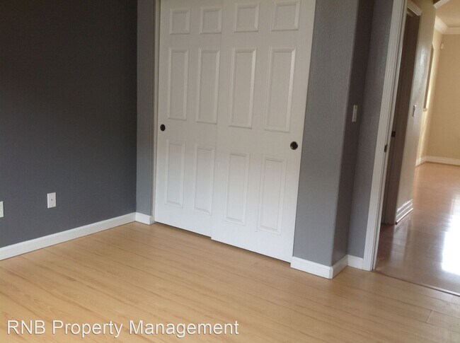 Building Photo - 3 br, 2 bath House - 301 Bayonne Court
