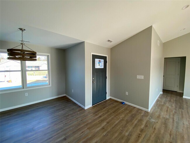 Foto del edificio - 4025 Breckenridge Dr