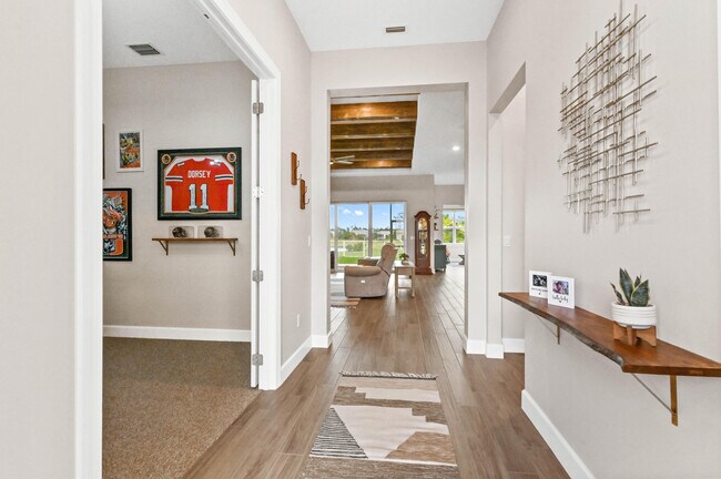 Foto del edificio - 9891 SW Legacy Dr