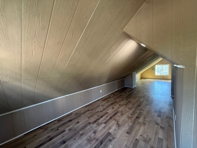 Building Photo - 6173 Montezuma Rd