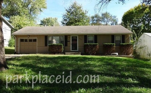 Primary Photo - 9805 Marsh Ave