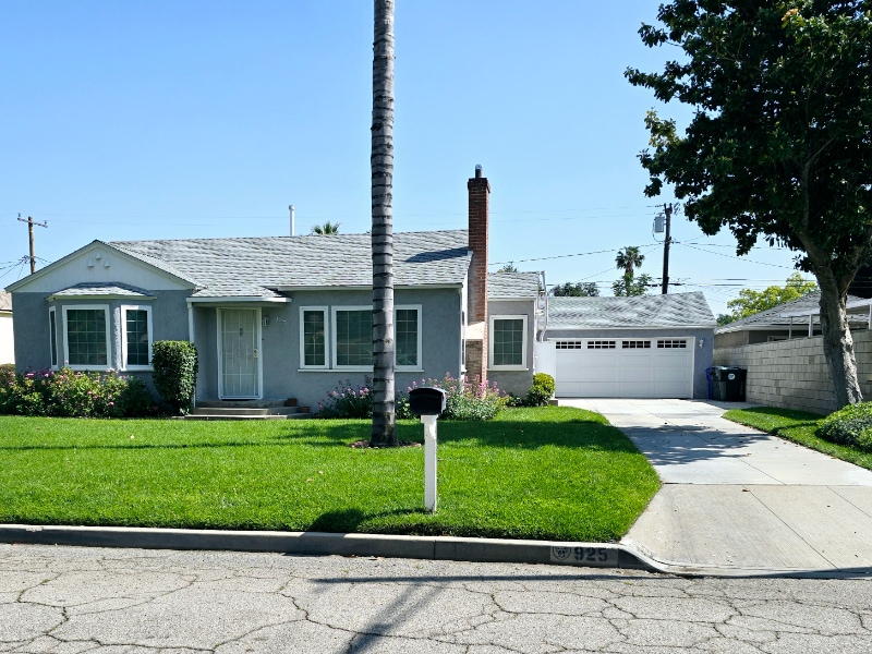 Foto principal - 925 W Mirada Rd