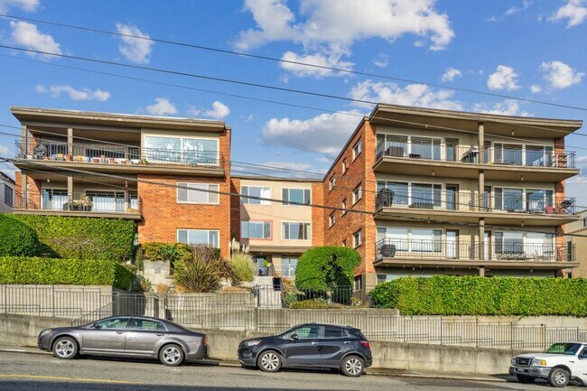 Building Photo - Apollo Condos - 1 bedroom