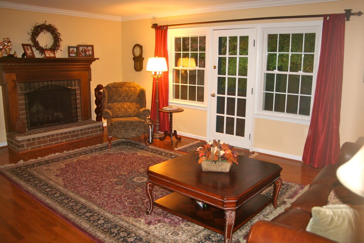 1706 Albermarle Dr, Crofton, MD 21114 Townhome Rentals in Crofton MD