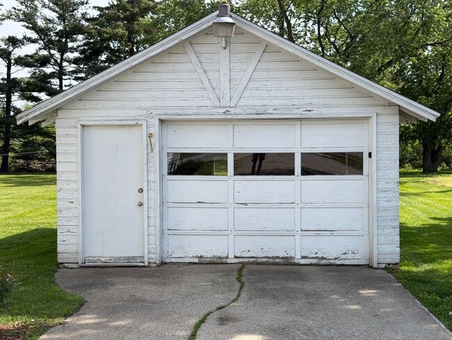 Building Photo - Nice 2 Bedroom Home for Rent in Concord School District