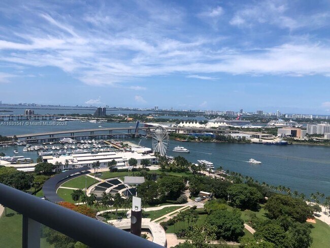 Foto del edificio - 50 Biscayne Blvd