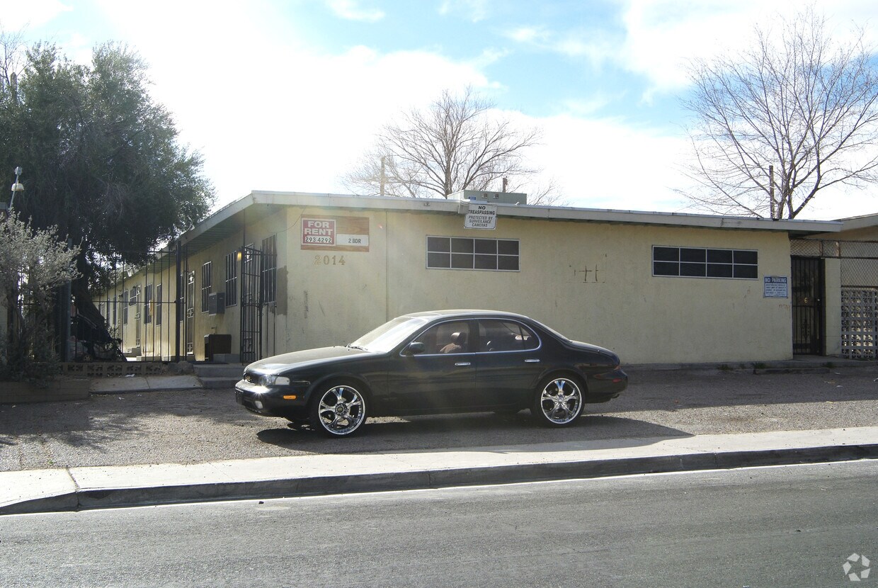 Building Photo - 2014 Sunrise Ave