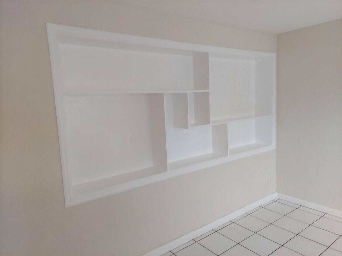 Primary Photo - 3021 SW 1st Terrace