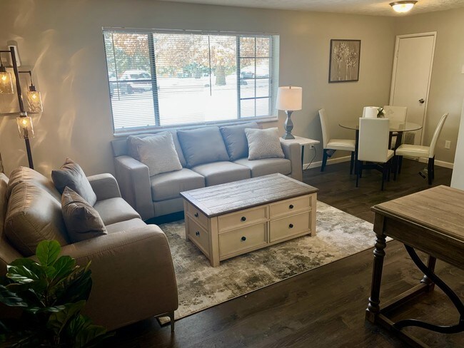 Foto del edificio - 2098 Quail Ct