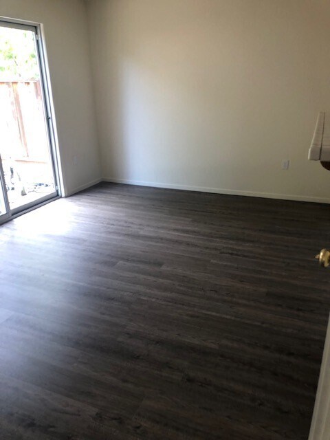 Foto del edificio - 1101 Vista Pointe Cir