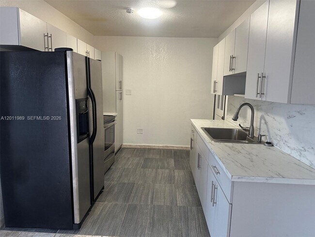 Foto del edificio - 640 E 55th St