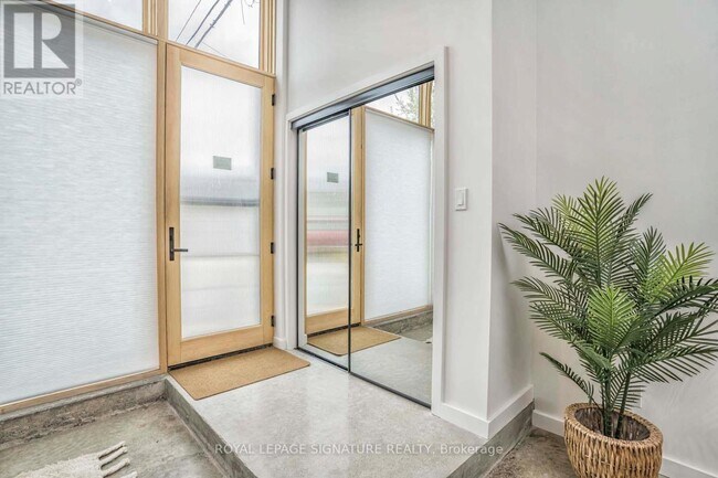 Photo du bâtiment - 36 Geary Ave