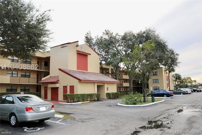 Building Photo - 2 br, 2 bath Condo - 9571 Premier Pkwy