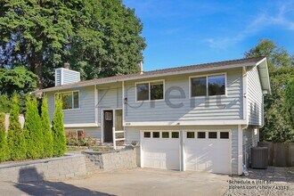 Building Photo - 13225 112th Ave NE