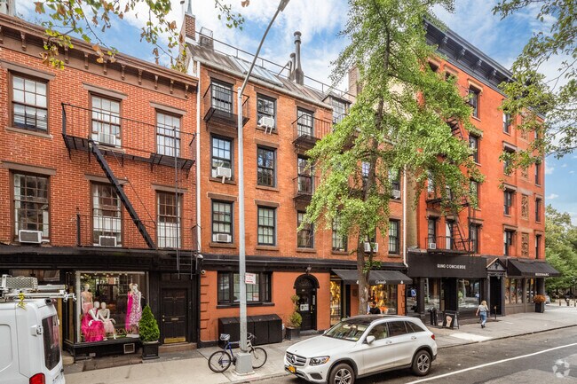 Southeast Corner - 396 Bleecker St