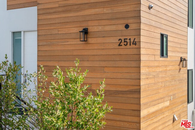 Building Photo - 2514 Berkeley Ave