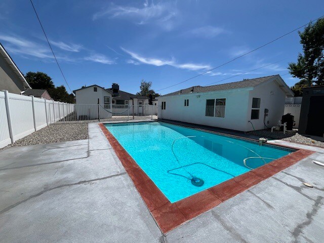 Foto del edificio - 14313 Collins St